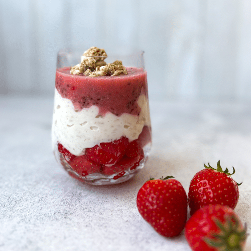 leckere, ballaststoffreiche Erdbeer Overnight Oats